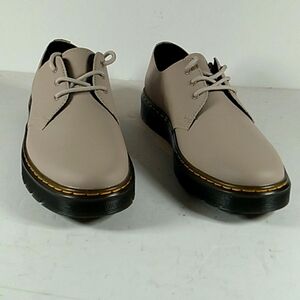 New, Dr. Martens Men Quad 11 Platforms Size 10 Low Shadow Beige Shoes.
